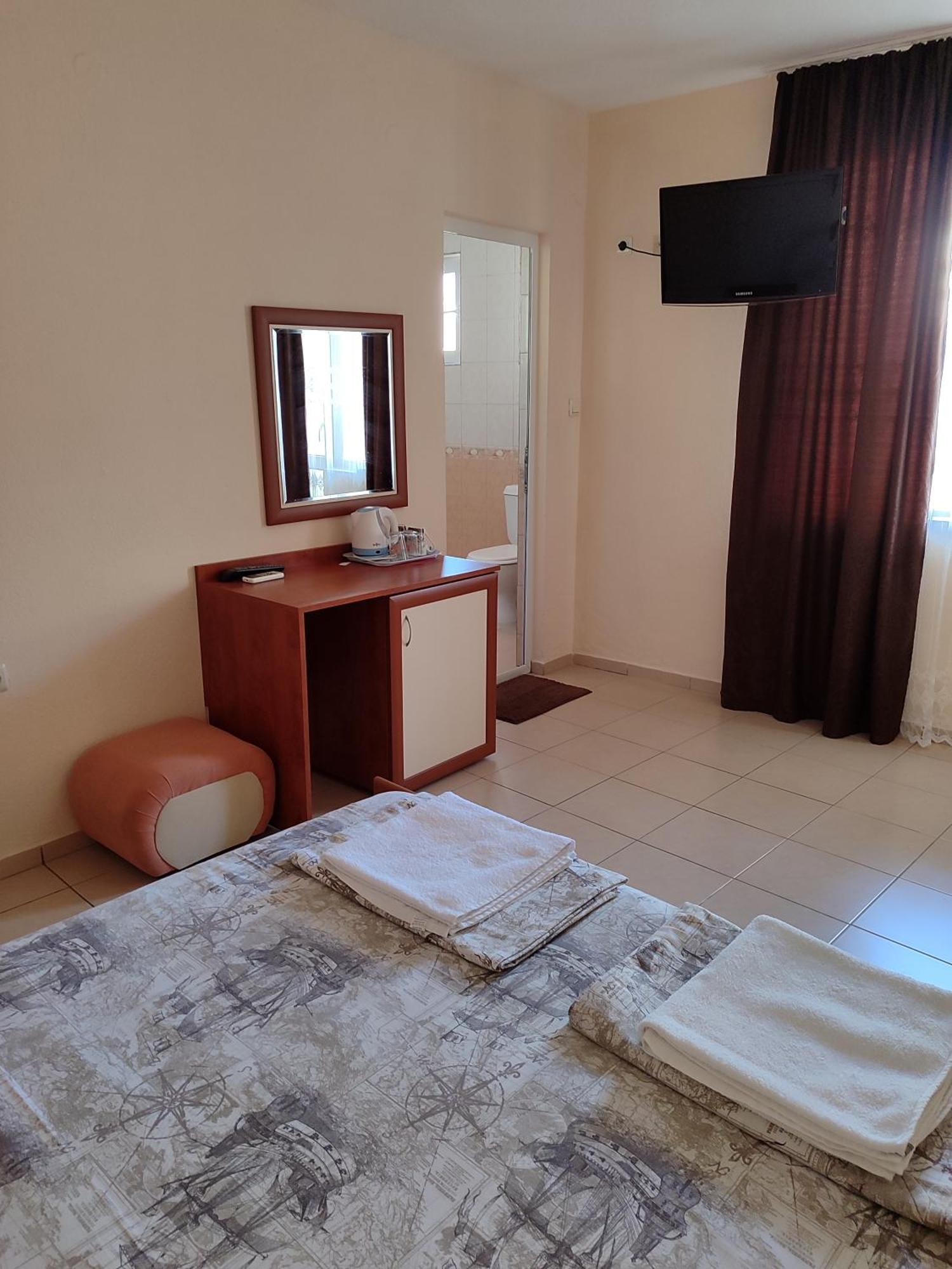 Milchevi Guesthouse Созополь Номер фото